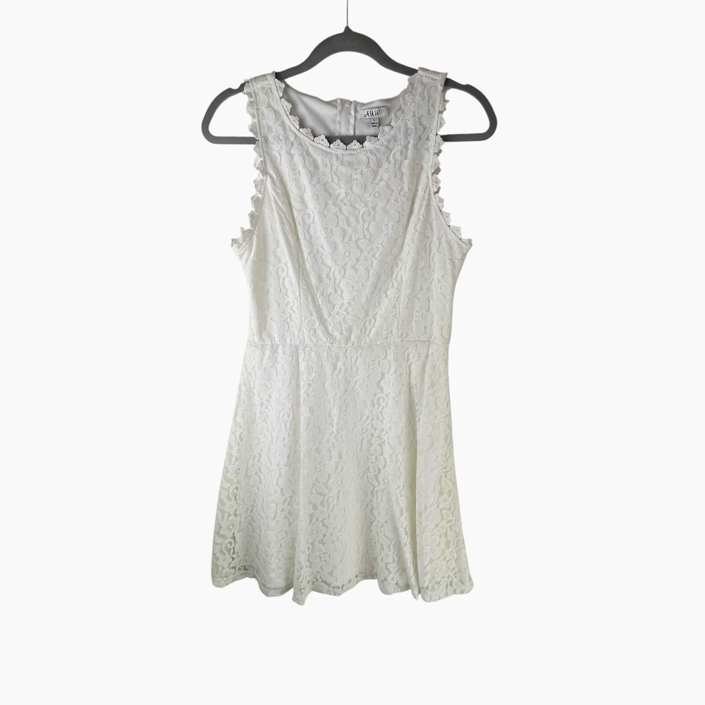 AUWโ As U Wish White Lace Dress Large Bridal Shower Party Overlay Sleeveless